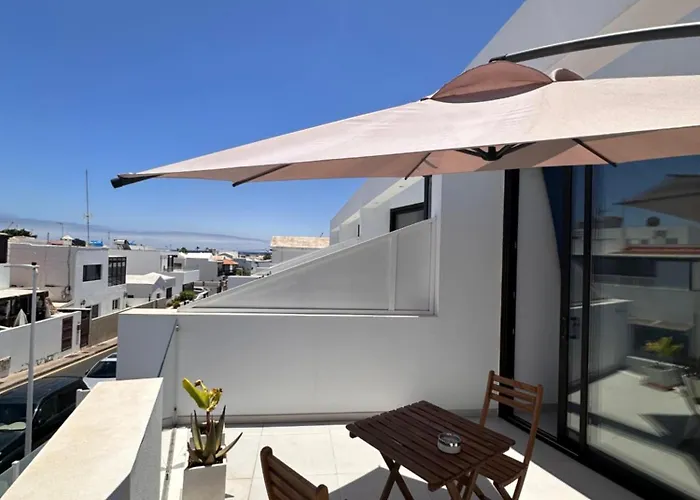 Papa Tote Deluxe Hostel Playa Honda (Lanzarote)