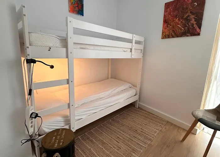 Hostel Papa Tote Deluxe