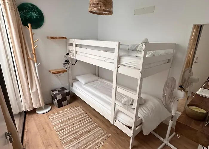 Hostel Papa Tote Deluxe