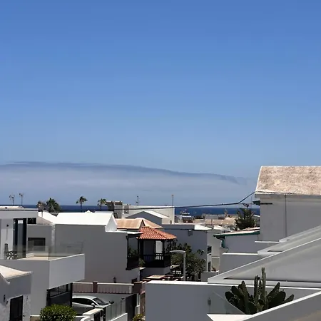 Papá Totë Deluxe Playa Honda (Lanzarote)